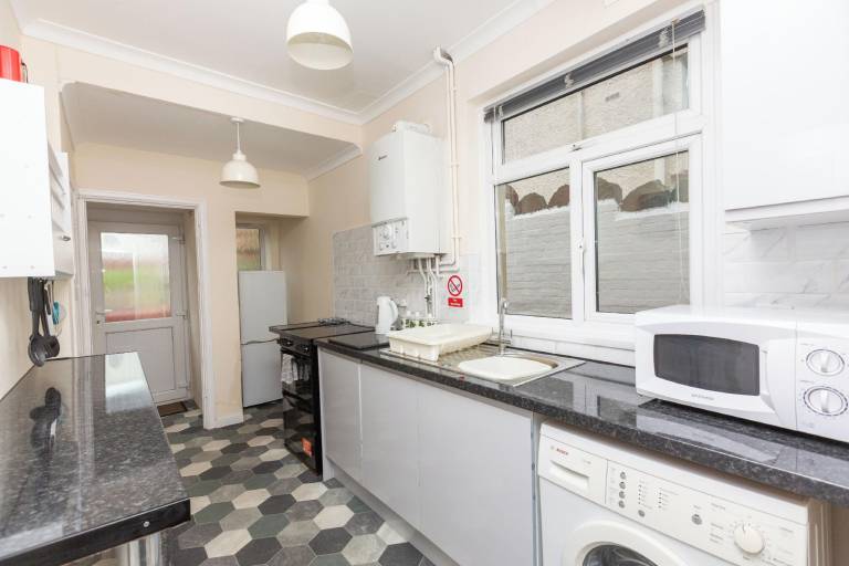 Superior three bedroom house with sea view — photo 4