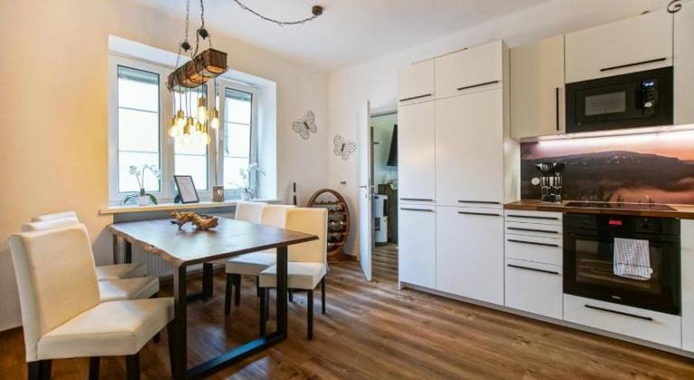 Rental apartment with 2 rooms for 6 persons — photo 3