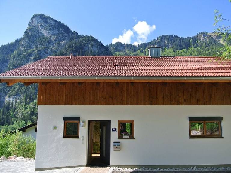 Vacation home with garden & sauna — photo 4