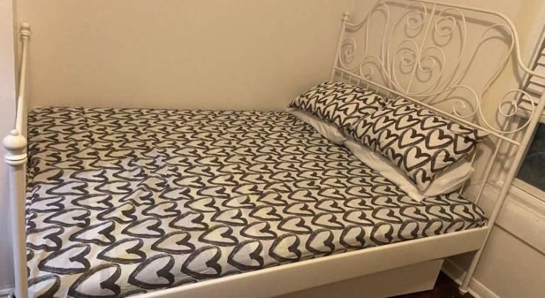 BUDGET Triple Room with En Suite Bathroom 36A