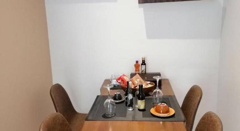 ΕΚΑLI ROOMS APARTMENTS — photo 4