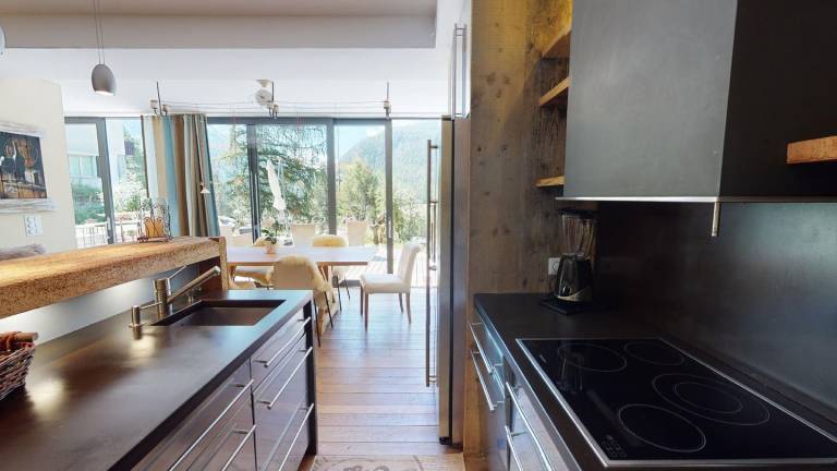Apartment Roseg - High-Quality 3.5-Room Apt. with Terrace and Panoramic View — photo 4
