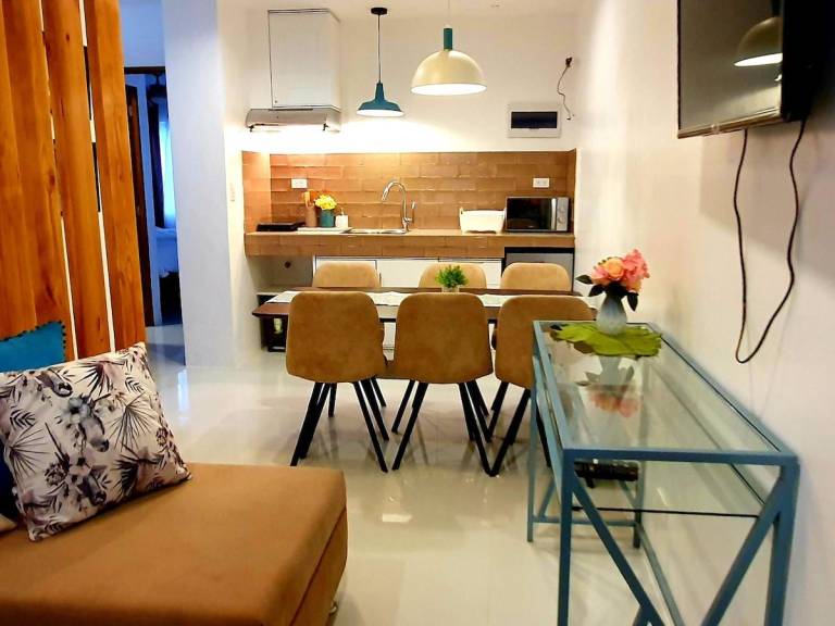 Holiday apartment | Good for workation | Pet-friendly in Bacolod