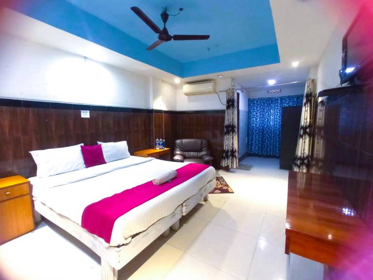 DhamStay Hotel Swagat Bhubaneswar Near Railway Station