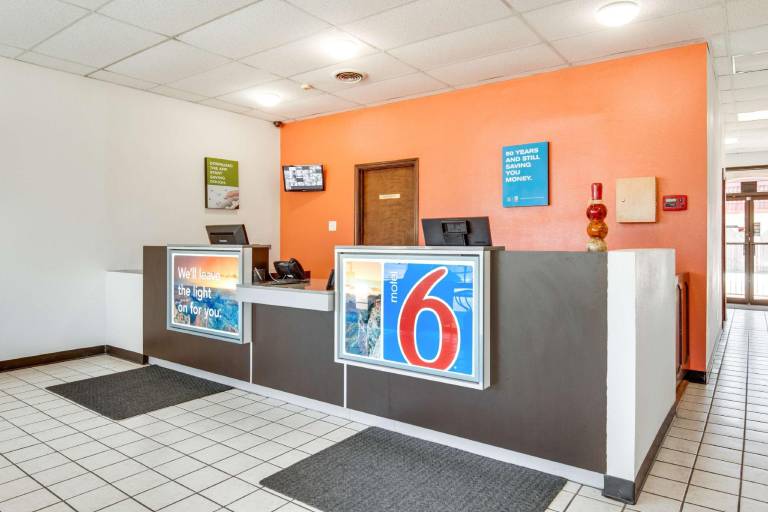 Motel 6 Longview, TX - North — photo 4