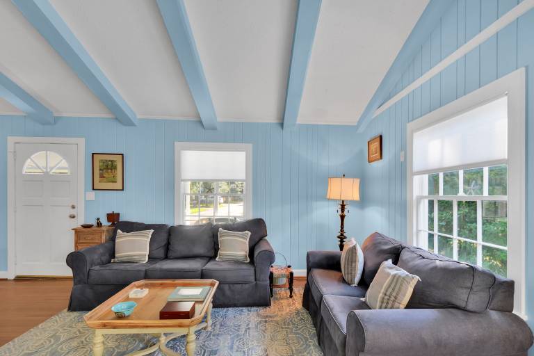 Happy Cottage - 504 Sea Breeze Dr — photo 4