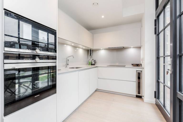 Apartment Camberwell