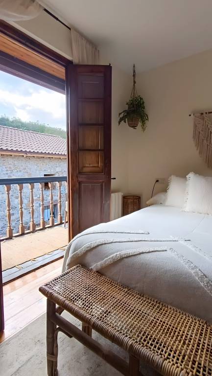 B&B with BBQ, fast internet & garden | Mountain view in Gijon