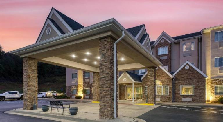 SureStay Plus by Best Western Buckhannon — photo 2
