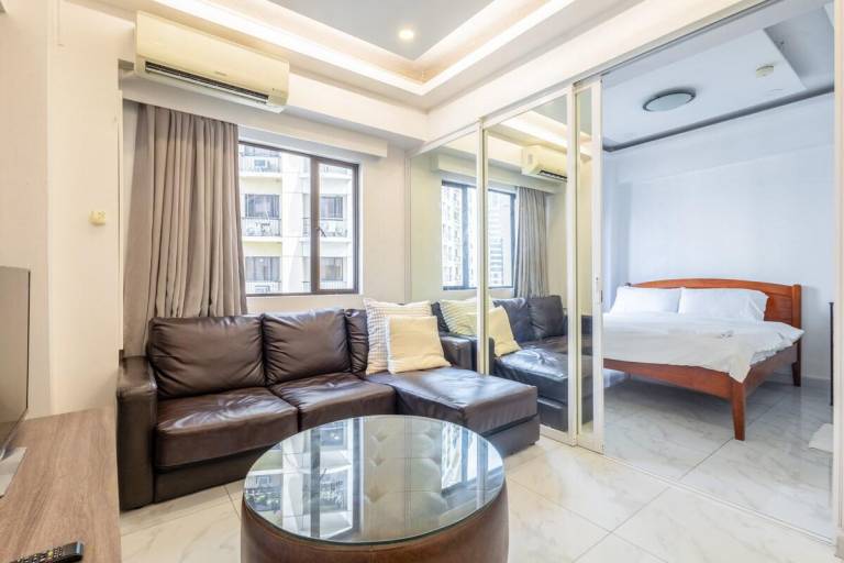 Charming house with yard | Pet-friendly in Taguig