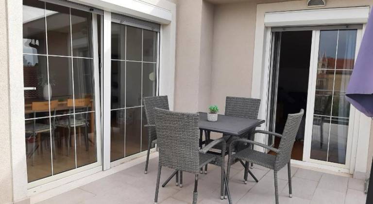 Lovely apartment with garden, patio & barbeque | Next to the beach | Pets allowed — photo 4