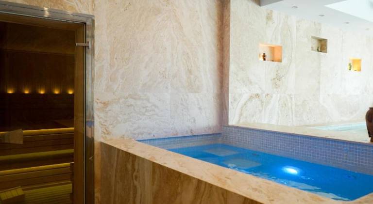 Fully equipped house with sauna, yard & hot tub | Good for workation | Pets are welcome — photo 2