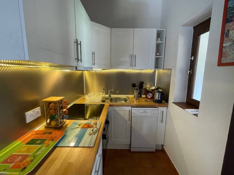 Fully equipped lovely rental apartment with pool | Dogs allowed — photo 2