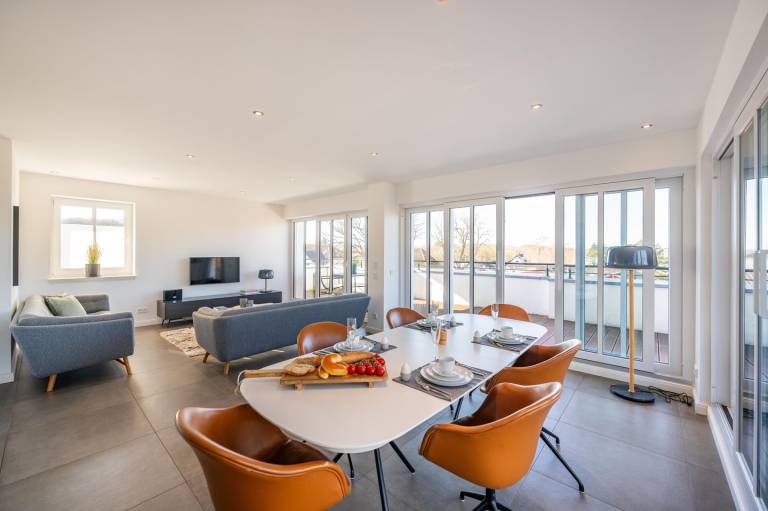 Strandnähe-2 SZ -Apartment mit 3 Balkone-Zentrum von Binz-Villa Lindholm Whg.5 — photo 5
