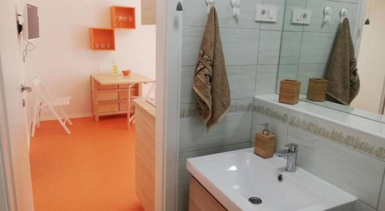 Rental apartment with 1 room for 6 persons — photo 2