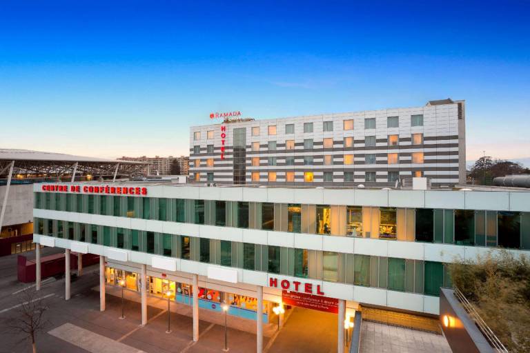 Ramada Encore by Wyndham Geneva in Geneva