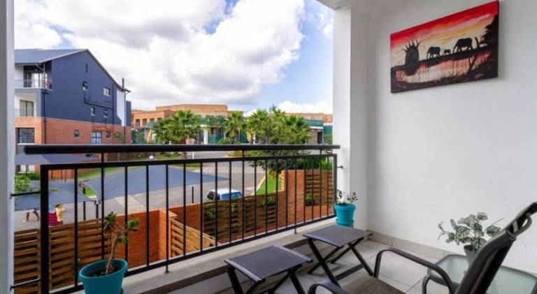 Holiday apartment with pool — photo 4