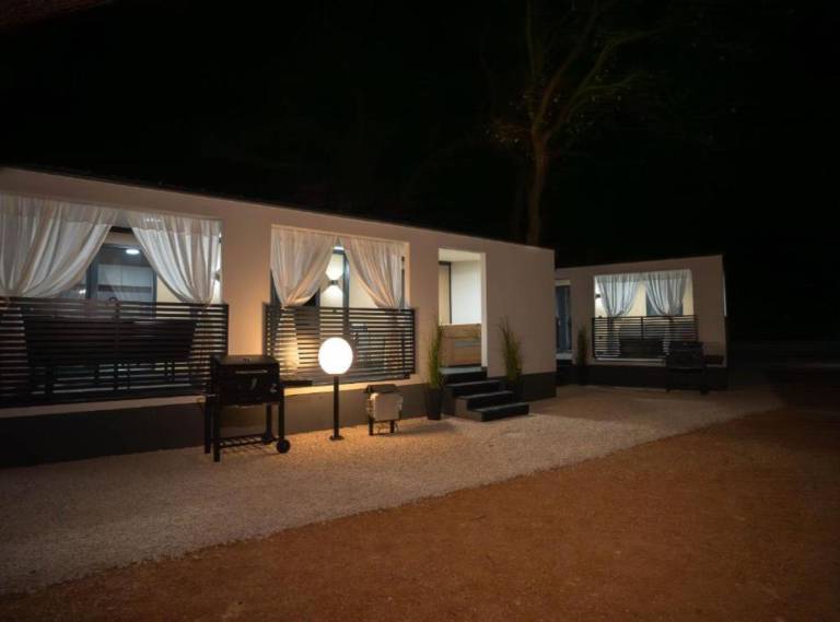 Lux Mobile Homes Vodice - Two bedroom home with private hot tub (Aria) — photo 4