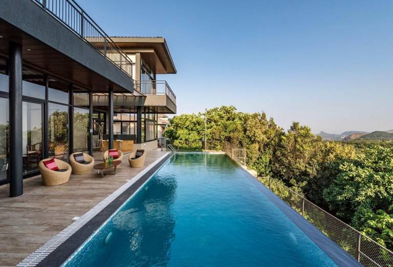 Villa Aamby Valley