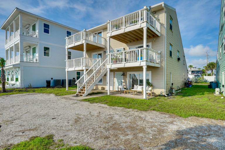 Steps to Shore: Studio w/ Patio in Flagler Beach — photo 3
