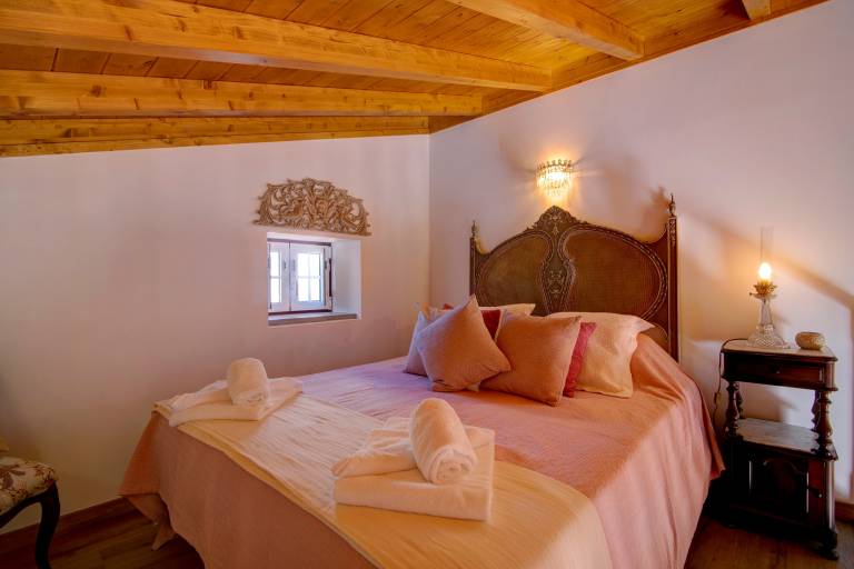 Vacation Home 'Villa Oliva AL - T4' with Mountain Views, Pool, Sunny Terrace, Wi-Fi & A/C — photo 5