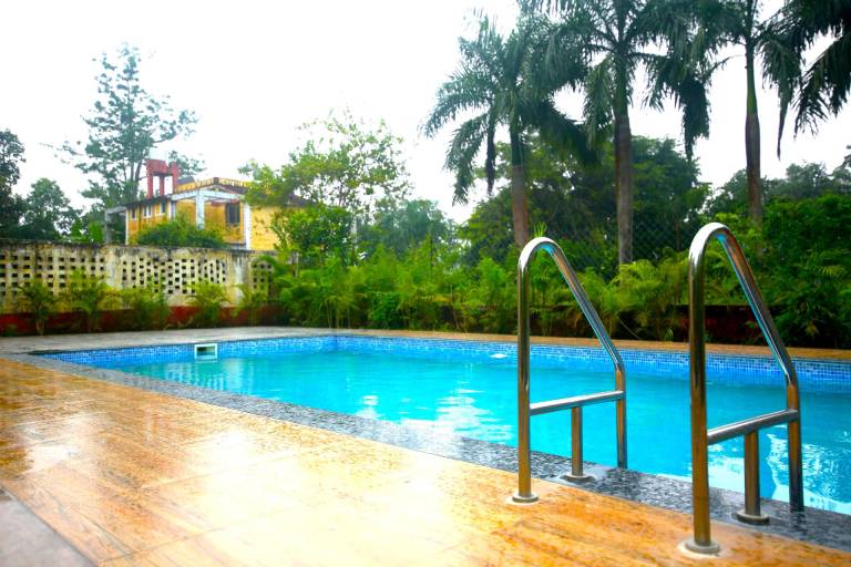Tribal Wood Resort in Bichhiya