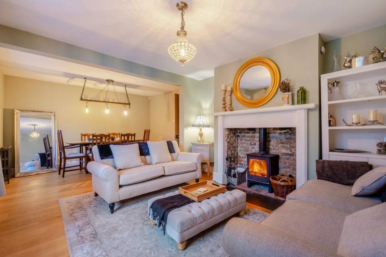 4 Bed in Maidstone oc s30425