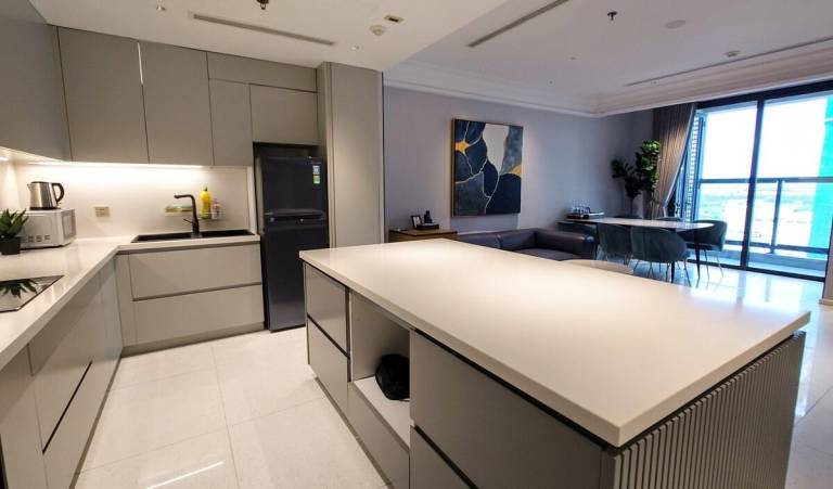 Apartment with garden & pool | Near Bến Thành Market | Perfect for remote work — photo 5