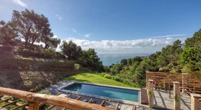 Beautiful serviced apartment with sauna, pool & terrace | Dogs allowed — photo 2