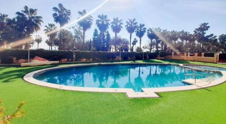 Rental apartment with pool in Oropesa del Mar