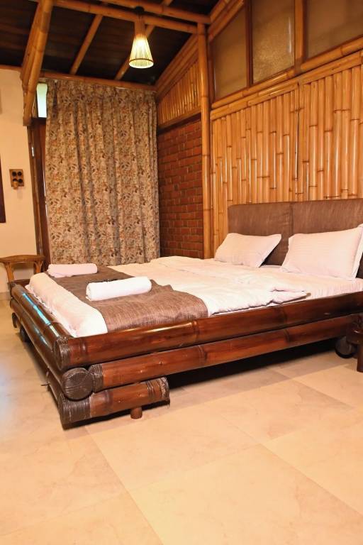 Resort Panshet Dam