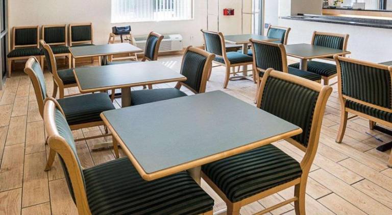 Quality Inn near Northtown Mall & National Sports Center — photo 3