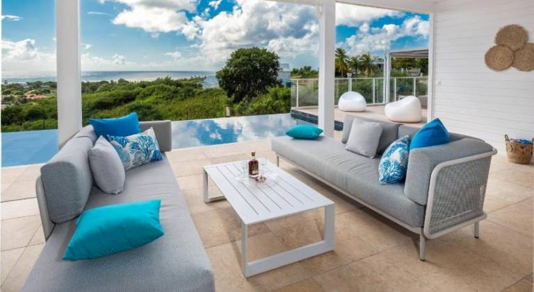 Pleasant villa with pool | Pets allowed — photo 3