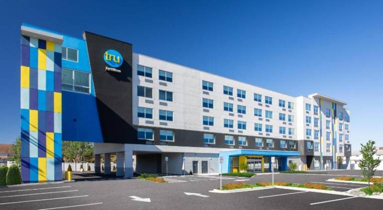 Tru by Hilton Ocean City Bayside — photo 2