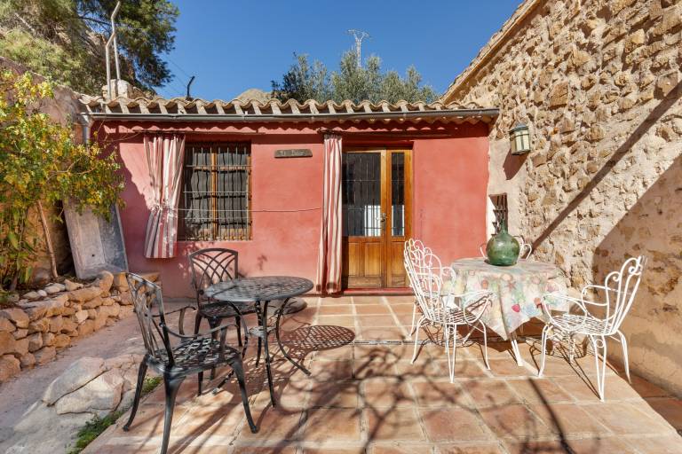 Farmhouse 'Casica De Perintín' with Mountain View, Private Terrace and Wi-Fi in Murcia