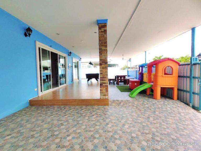 Beautiful villa with pool | Pets allowed — photo 3