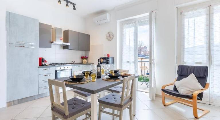 Apartment with 1 room for 5 persons — photo 3
