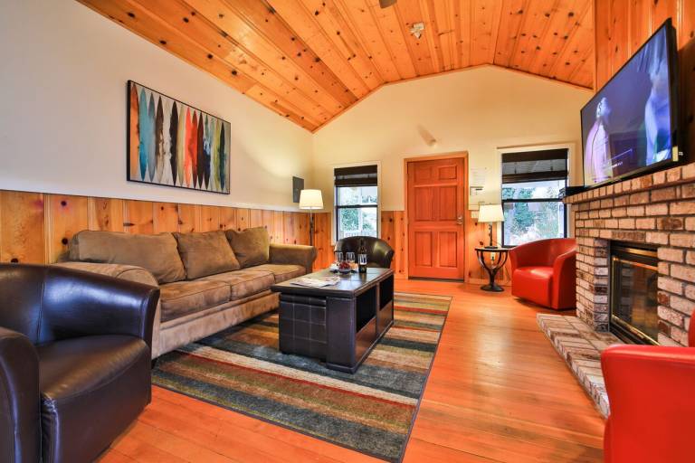 House  Guerneville
