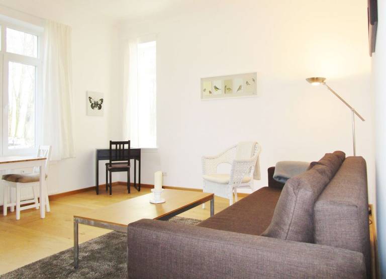 Blick auf Villa Baltic WE 1: strandnahe und moderne 2-Zimmer-Fewo mit Terrasse — photo 3