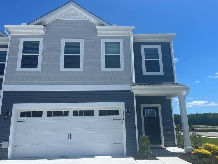 House Selbyville