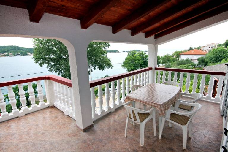 Two bedroom apartment near beach Supetarska Draga - Gornja, Rab (A-2016-d) in Rab
