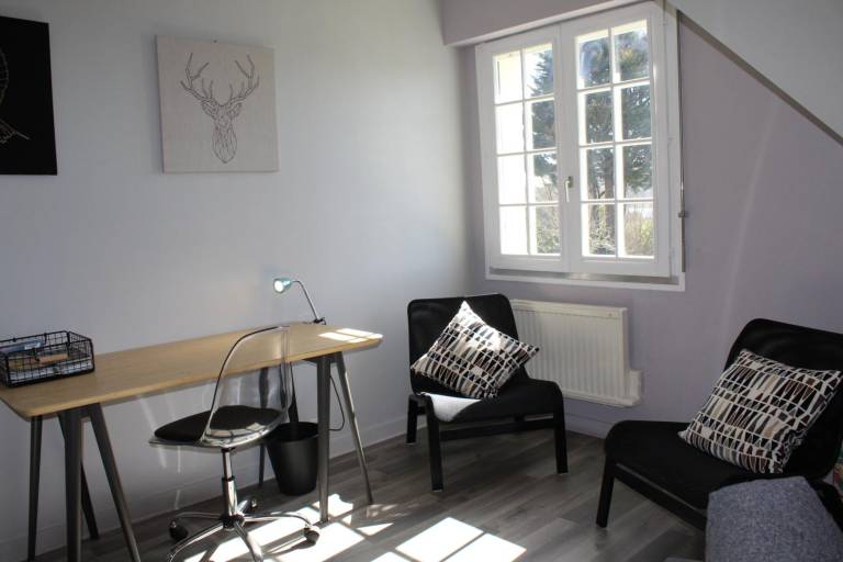 Gite with yard — photo 3