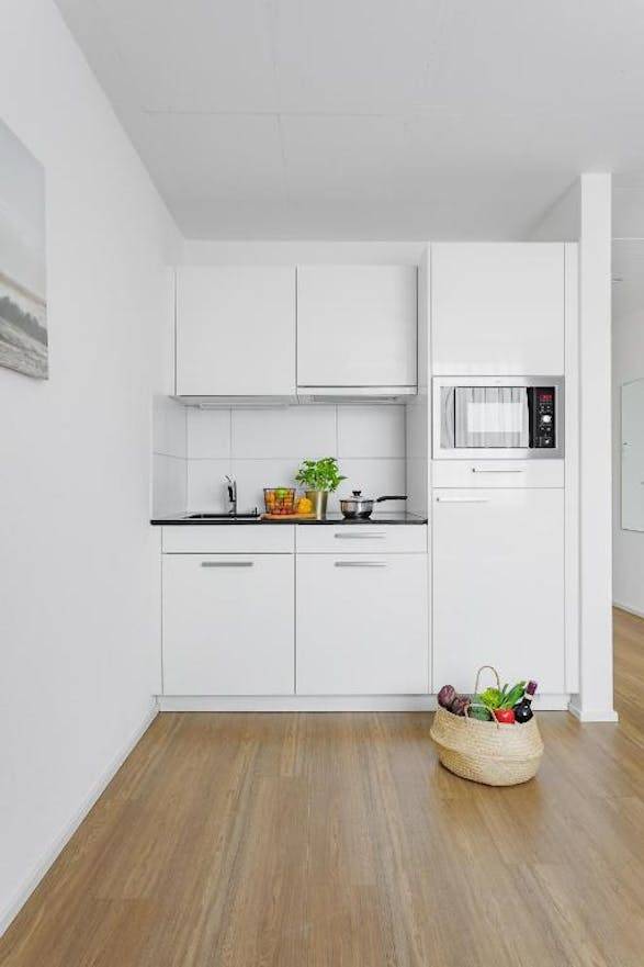 Rental apartment with patio — photo 2