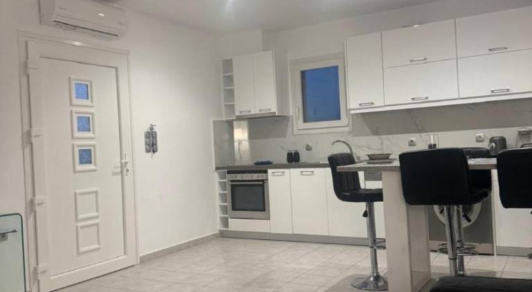 Rental apartment with pool, garden & terrace — photo 4