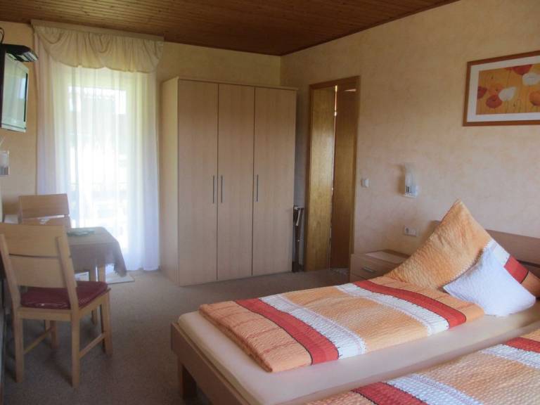 Privatzimmer Ober-Nauses