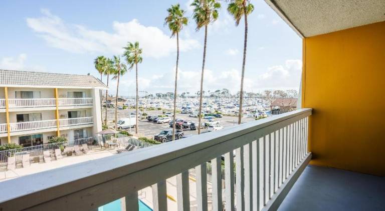 Dana Point Marina Inn — photo 4