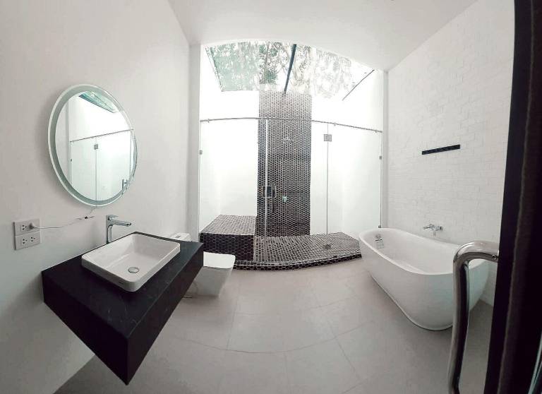 Harlow Pool Villa — photo 2