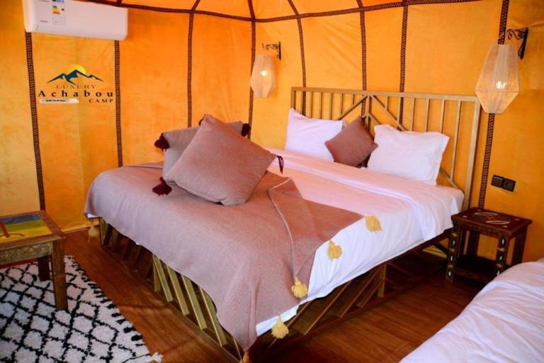 Luxury desert camp merzouga in Merzouga