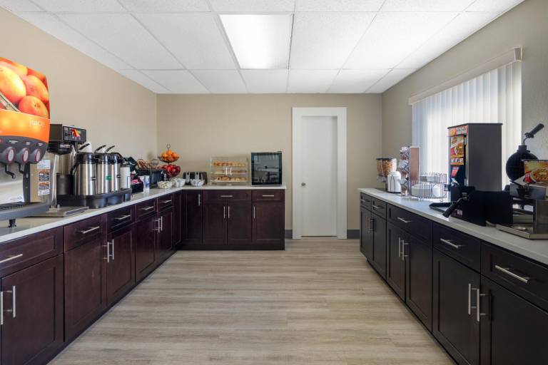 Microtel Inn & Suites by Wyndham Florence — photo 5