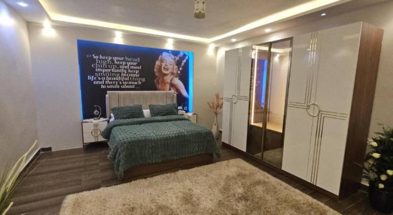 Holiday apartment with 3 rooms for 8 persons in Giza